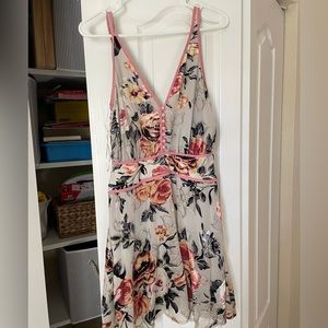 We are kindred brand new dress size 4